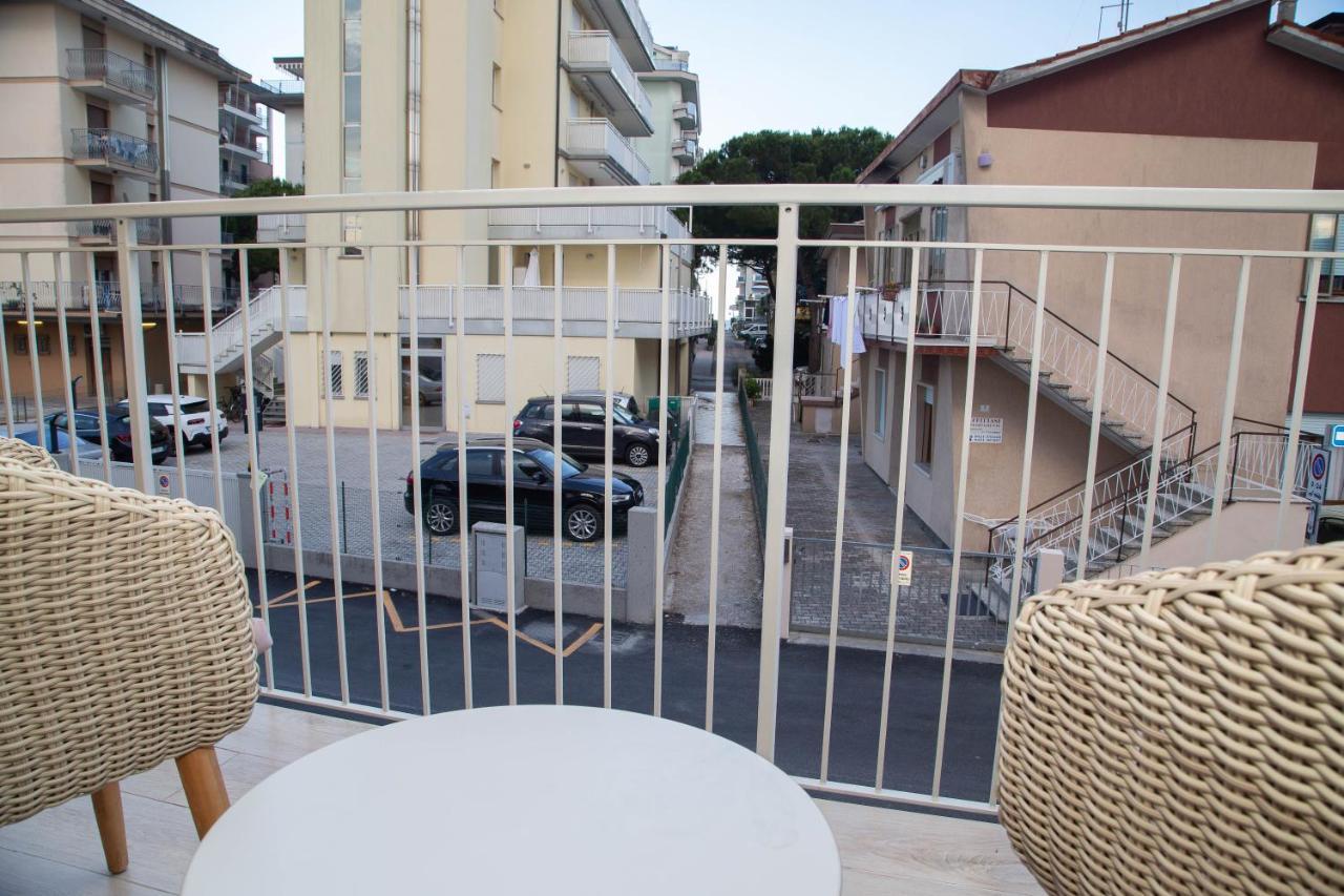 Casalina Hotel Lido di Jesolo Buitenkant foto