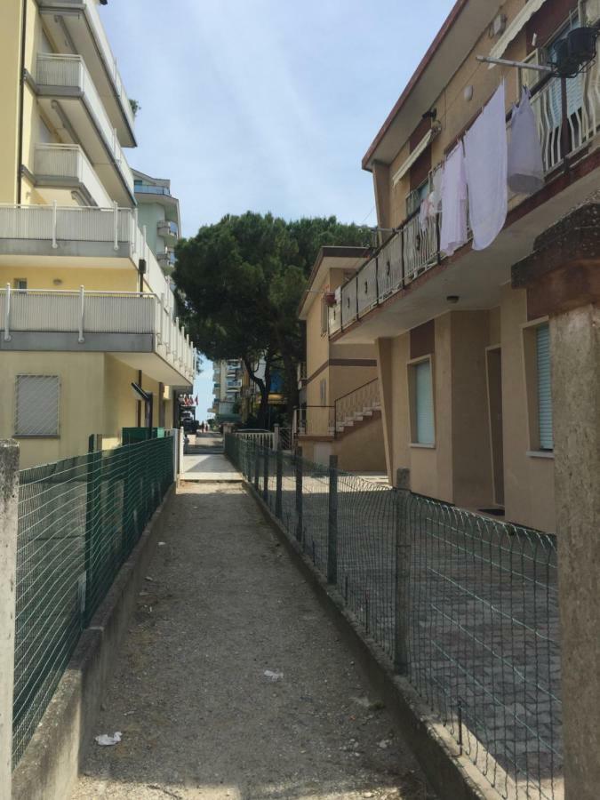 Casalina Hotel Lido di Jesolo Buitenkant foto